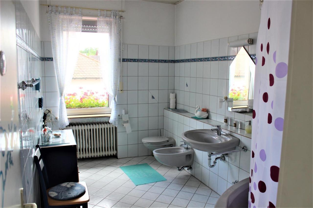 Hotel Zur Post Schwanheim Франкфурт-на-Майне Экстерьер фото