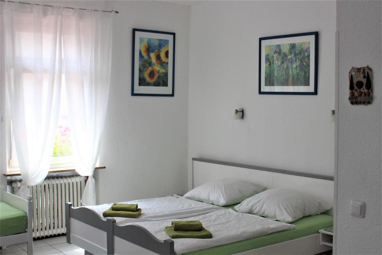 Hotel Zur Post Schwanheim Франкфурт-на-Майне Экстерьер фото